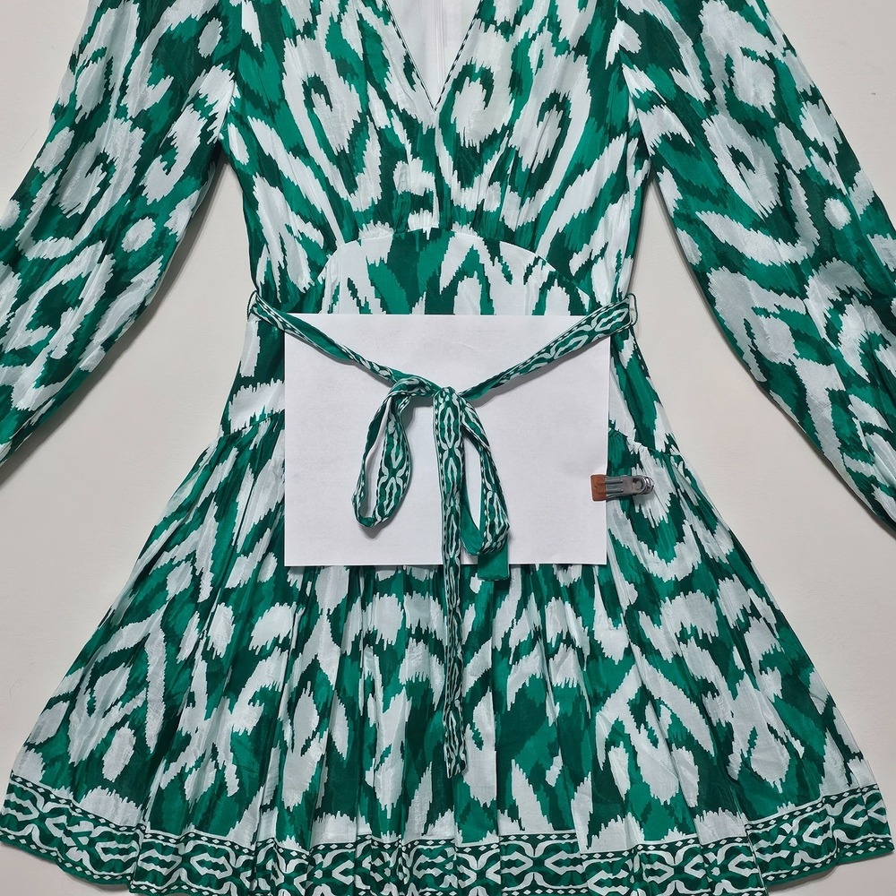 Alexis Marie Dress 8 White Green Vneck Long Sleeves Knee-length Tiered Belt 0714 - Picture 6 of 15